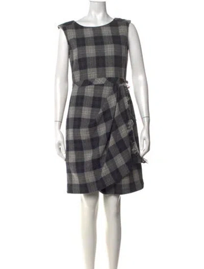 Pre-owned Max Mara Virgin Wool Knee-length Dress In Grey