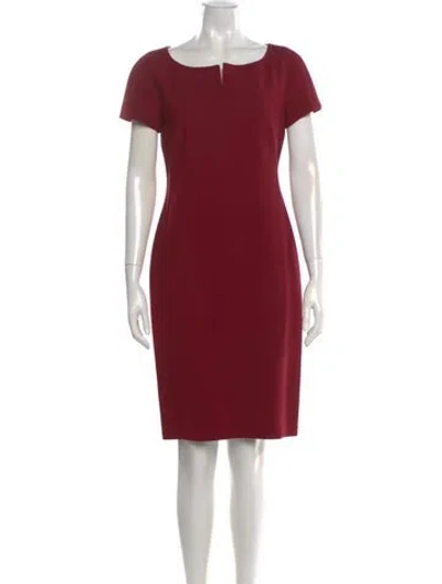 Pre-owned Max Mara Virgin Wool Knee-length Dress In Red