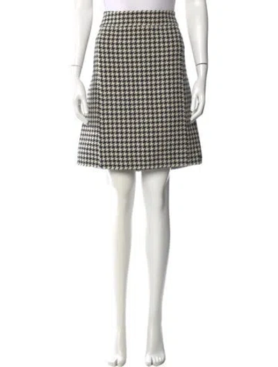 Pre-owned Max Mara Virgin Wool Knee-length Skirt