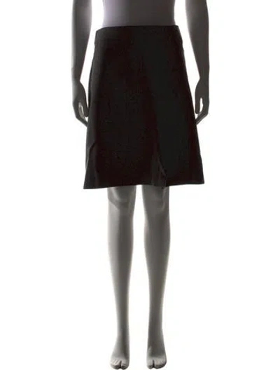 Pre-owned Max Mara Virgin Wool Knee-length Skirt In Black