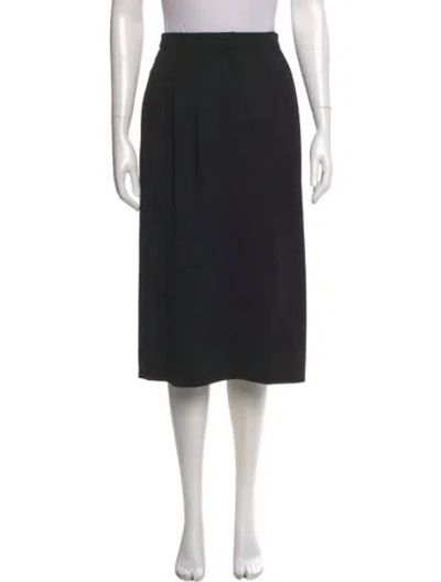 Pre-owned Max Mara Virgin Wool Knee-length Skirt In Black