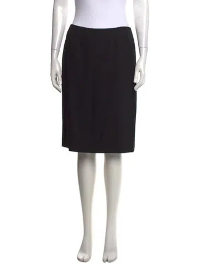 Pre-owned Max Mara Virgin Wool Knee-length Skirt In Black