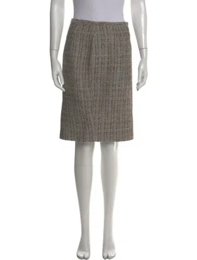 Pre-owned Max Mara Virgin Wool Knee-length Skirt In Gray
