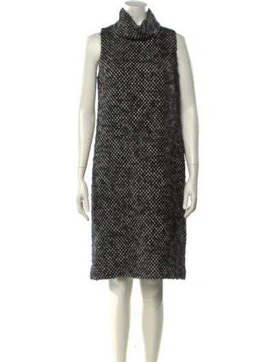 Pre-owned Max Mara Virgin Wool Midi Length Dress In Black