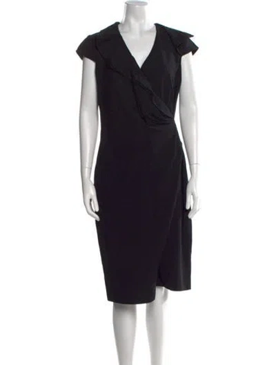 Pre-owned Max Mara Virgin Wool Midi Length Dress In Black