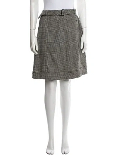 Pre-owned Max Mara Virgin Wool Midi Length Skirt In White