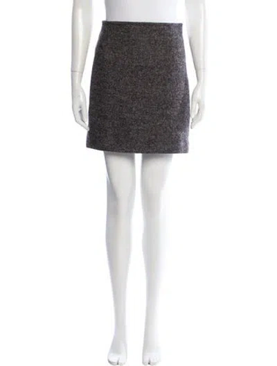Pre-owned Max Mara Virgin Wool Mini Skirt In Black
