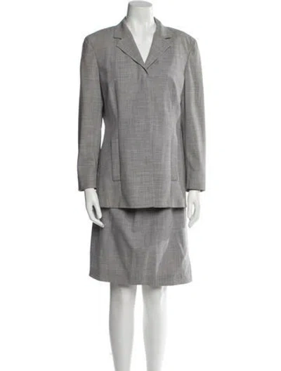 Pre-owned Max Mara Virgin Wool Skirt Suit In Gray