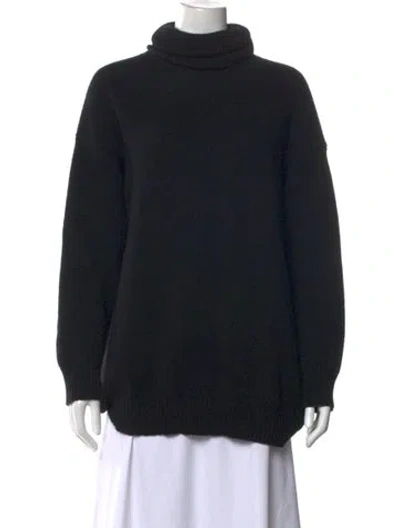 Pre-owned Max Mara Virgin Wool Turtleneck Sweater In Black