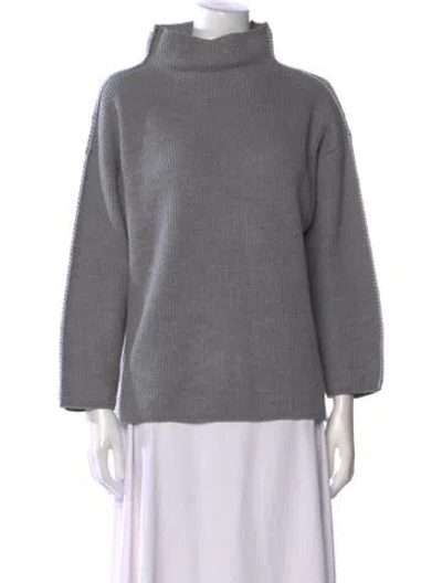 Pre-owned Max Mara Virgin Wool Turtleneck Sweater In Gray
