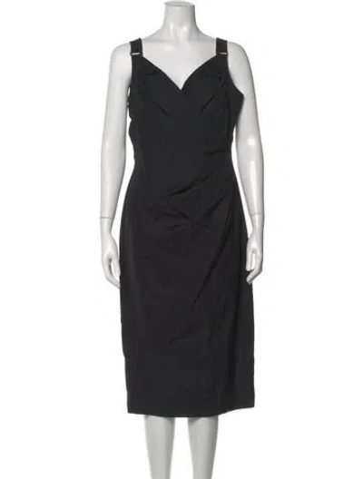 Pre-owned Max Mara V-neck Knee-length Dress In Black