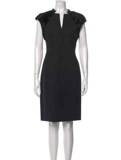 Pre-owned Max Mara V-neck Knee-length Dress In Black