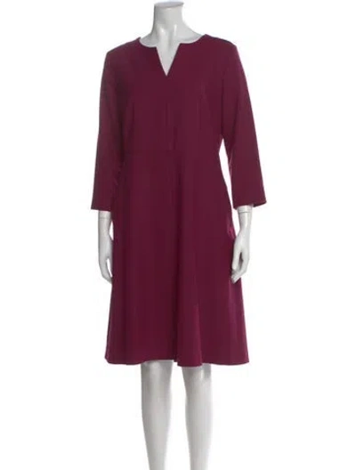 Pre-owned Max Mara V-neck Knee-length Dress In Burgundy