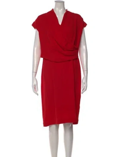 Pre-owned Max Mara V-neck Knee-length Dress In Red