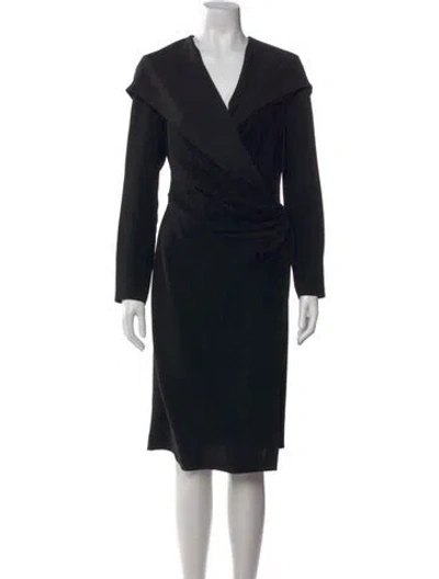 Pre-owned Max Mara V-neck Midi Length Dress In Black