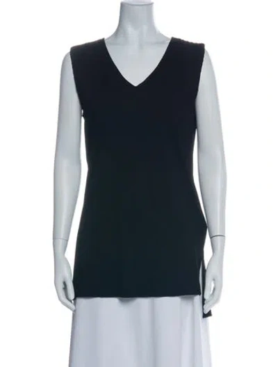 Pre-owned Max Mara V-neck Sleeveless Top In Black