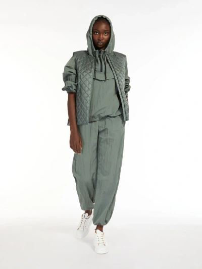Max Mara Water-repellent Technical Fabric Gilet In Dark Green