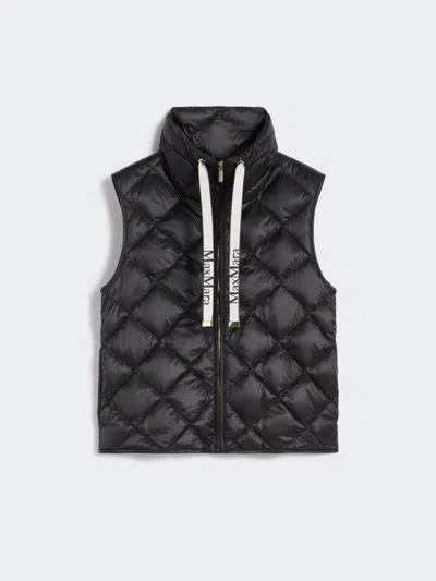Max Mara Water-repellent Nylon Canvas Gilet In Black