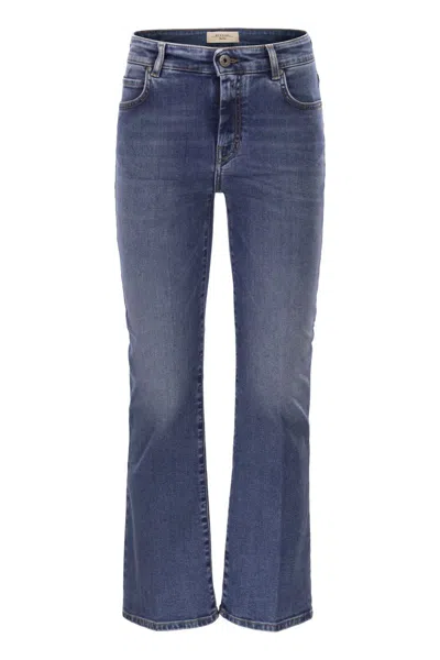 Max Mara Weekend  Rapallo Denim Camal Straight Jean In Blue