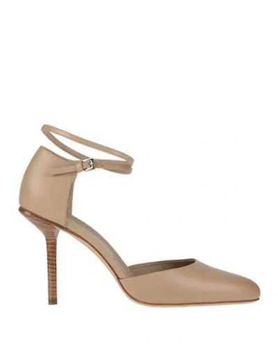 Max Mara Woman Pumps Beige Size 8 Leather In Multi