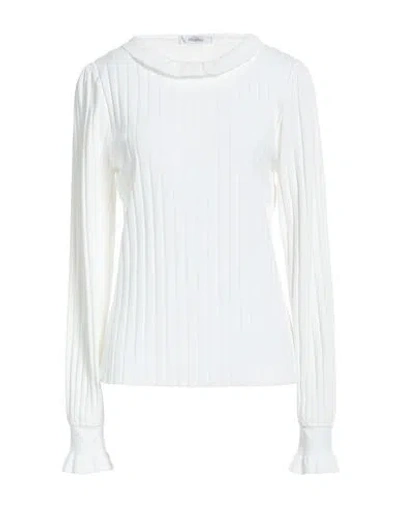 Max Mara Woman T-shirt White Size M Viscose, Polyester