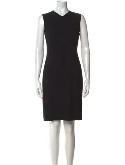 Pre-owned Max Mara Wool Knee-length Dress In Black