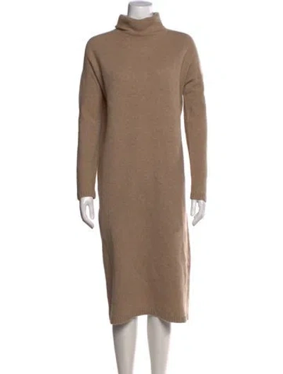 Pre-owned Max Mara Wool Midi Length Dress In Neutral