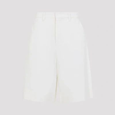 Max Mara `s Sole Bermuda 38 In White