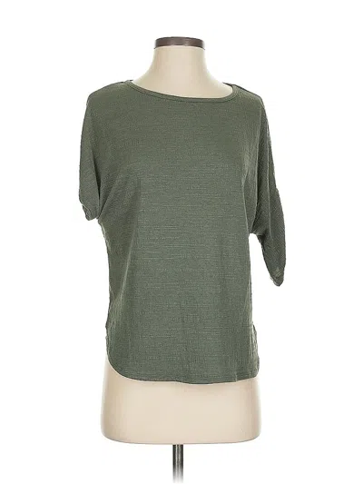 Pre-owned Max Studio 3/4 Sleeve T-shirt In Green