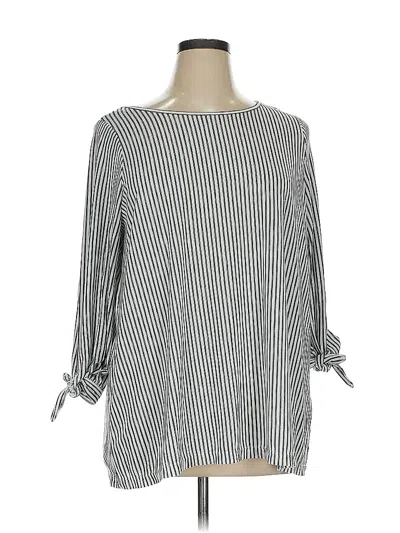 Pre-owned Max Studio 3/4 Sleeve T-shirt In Silver