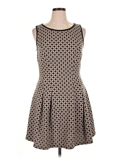 Pre-owned Max Studio Casual Dress In Brown