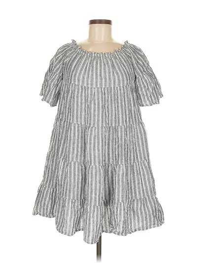 Pre-owned Max Studio Casual Dress In Gray