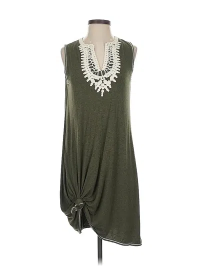 Pre-owned Max Studio Casual Dress In Green