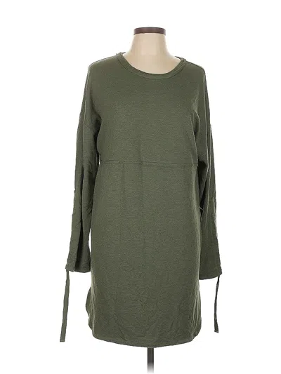 Pre-owned Max Studio Casual Dress In Green