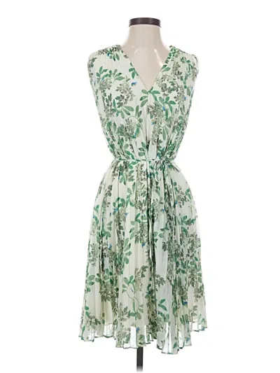 Pre-owned Max Studio Casual Dress In Green