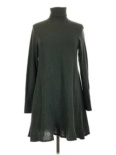 Pre-owned Max Studio Casual Dress In Green