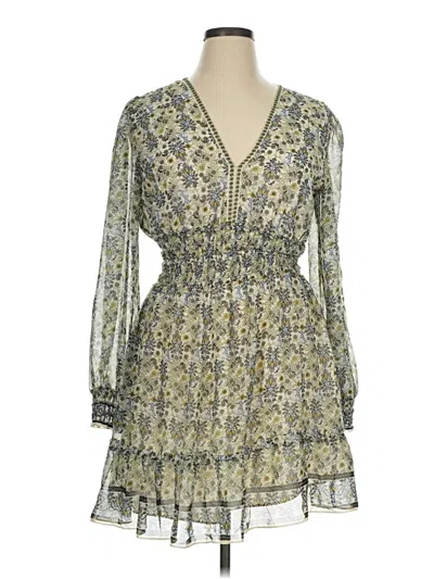 Pre-owned Max Studio Casual Dress In Green