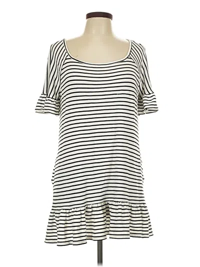 Pre-owned Max Studio Casual Dress In Ivory
