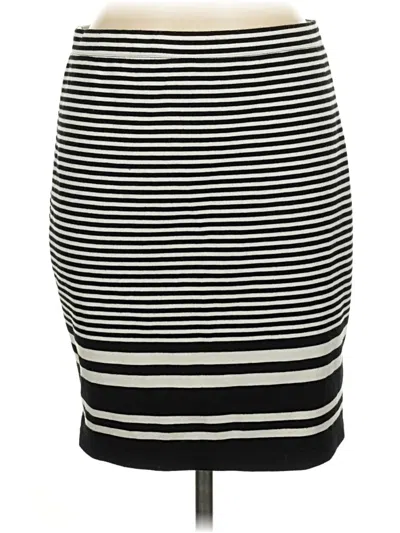Pre-owned Max Studio Casual Skirt In Black