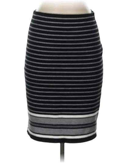 Pre-owned Max Studio Casual Skirt In Black