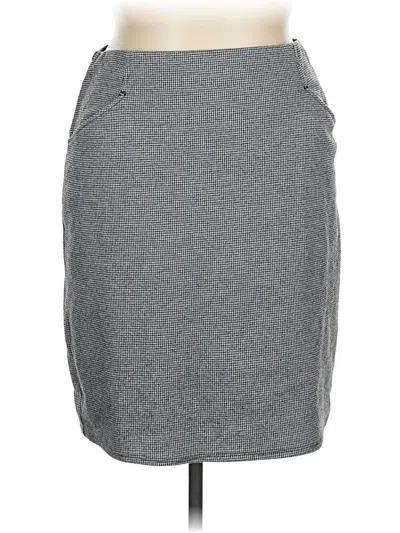 Pre-owned Max Studio Casual Skirt In Gray