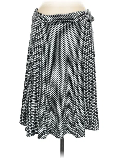 Pre-owned Max Studio Casual Skirt In Green