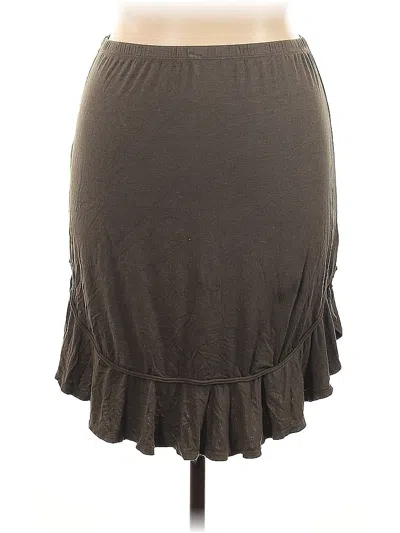 Pre-owned Max Studio Casual Skirt In Green