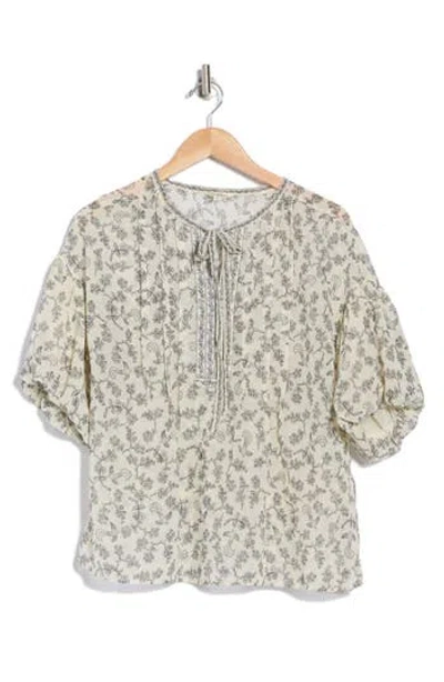 Max Studio Puff Sleeve Pintuck Top In Neutral