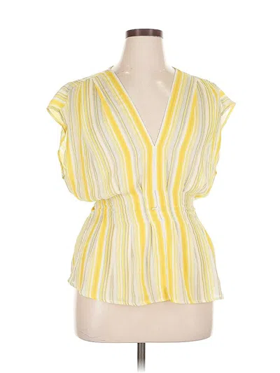 Pre-owned Max Studio Short Sleeve Blouse In Yellow