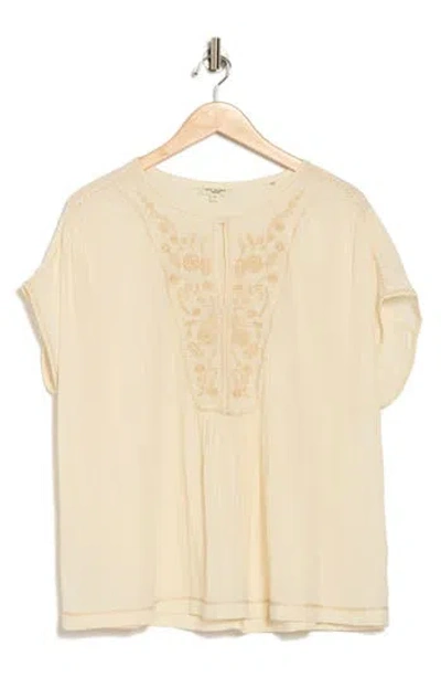 Max Studio Short Sleeve Embroidered Top