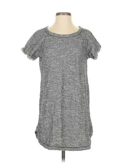 Pre-owned Max Studio Short Sleeve T-shirt In Gray
