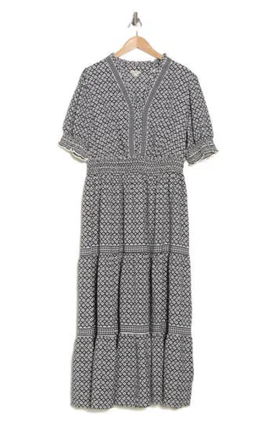 Max Studio Short Sleeve Tiered Maxi Dress In Black/cream Chainmail Geo
