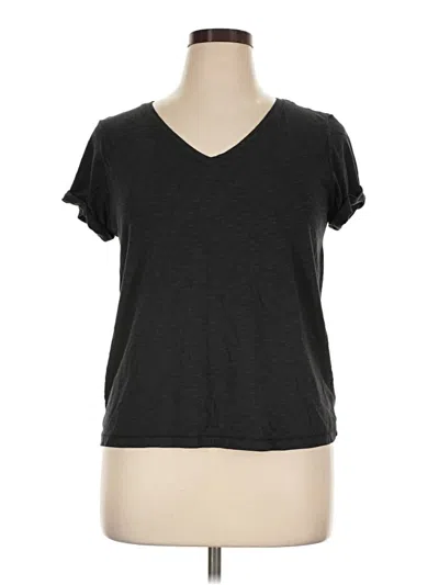 Pre-owned Max Studio Short Sleeve T-shirt In Gray