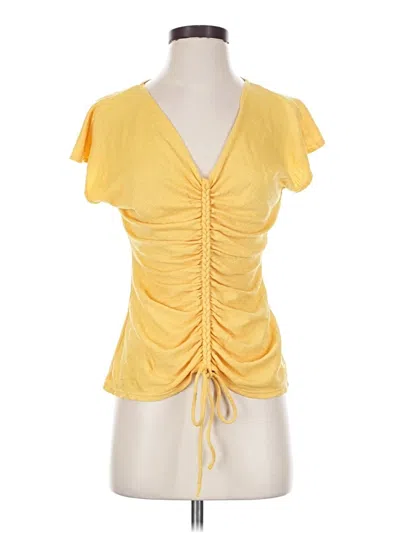 Pre-owned Max Studio Short Sleeve T-shirt In Yellow